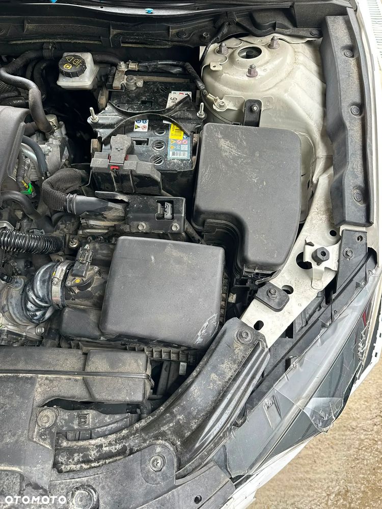 Mazda 3 SKYACTIV-G 120 Signature+ - 22