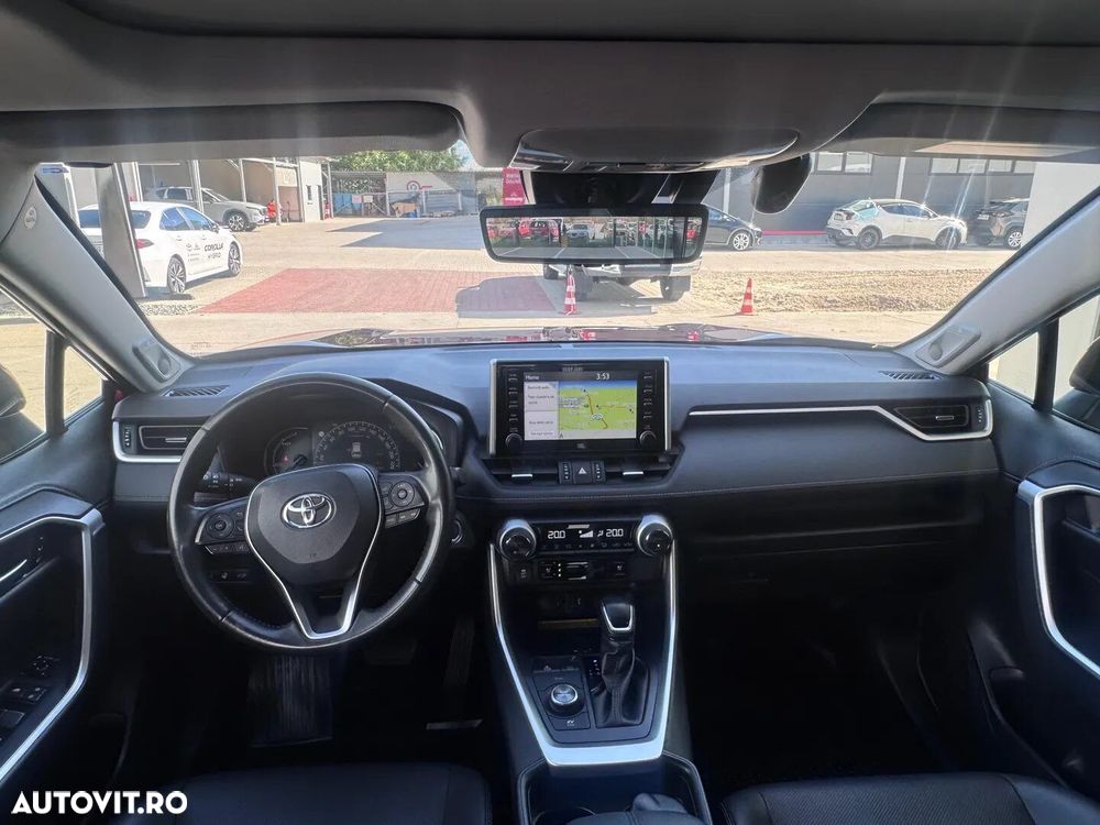 Toyota RAV4 - 13
