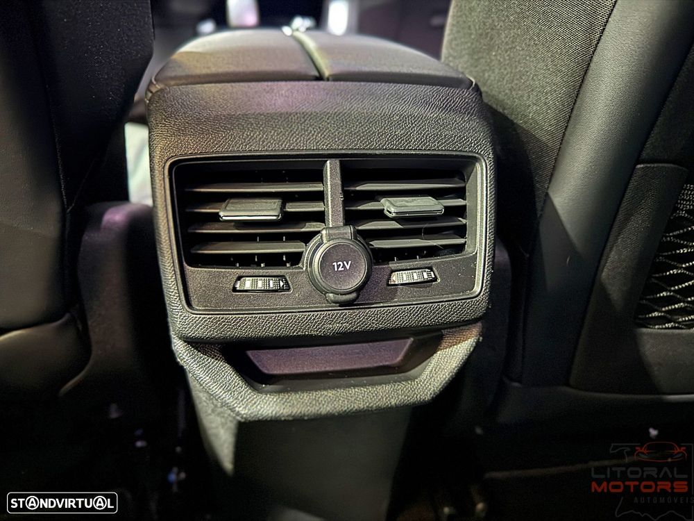 Peugeot 3008 1.6 Hybrid Allure Pack e-EAT8 - 37