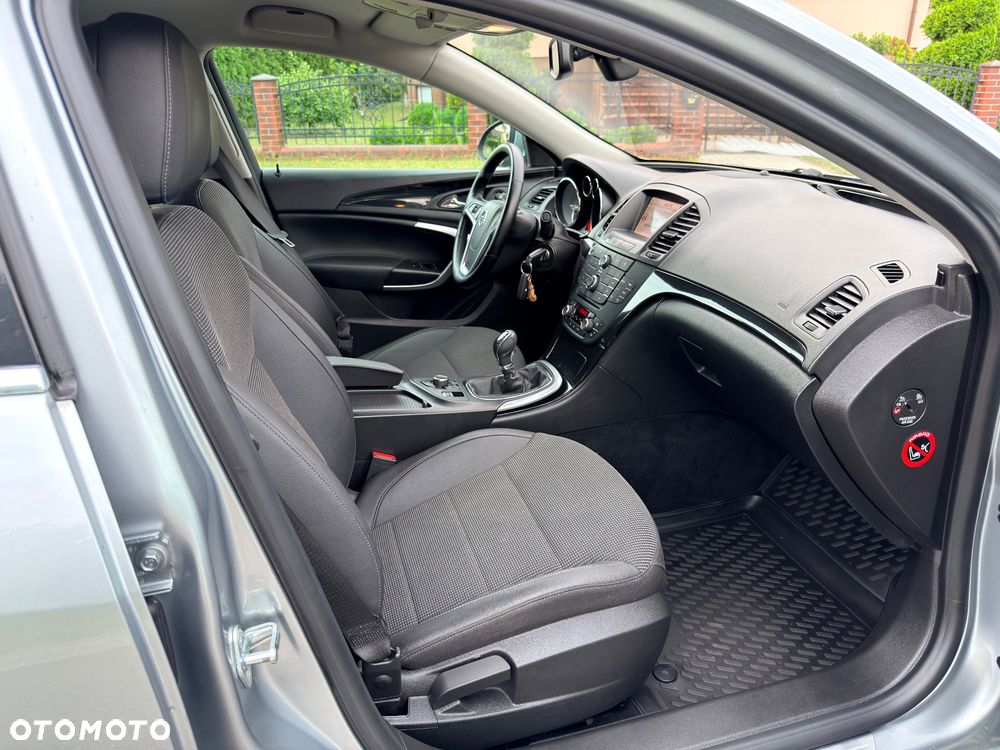 Opel Insignia 2.0 CDTI ecoFLEX Business Cosmo - 17
