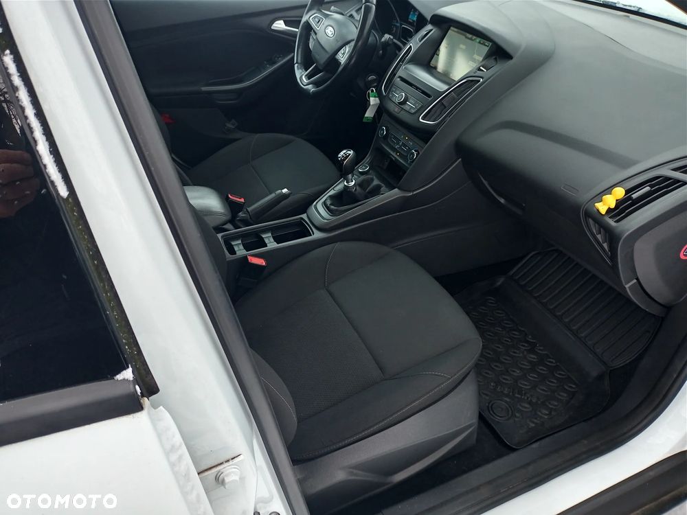 Ford Focus 1.5 TDCi Titanium - 14