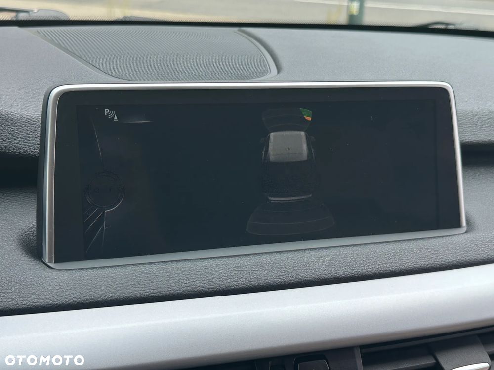 BMW X5 xDrive25d - 33