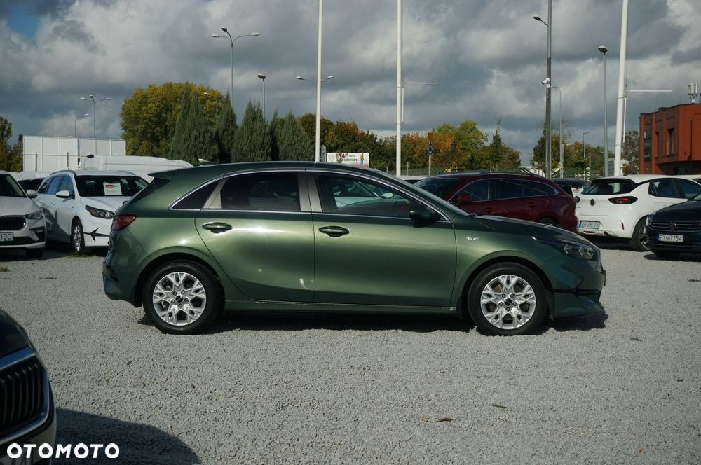 Kia Ceed 1.5 T-GDI M - 5