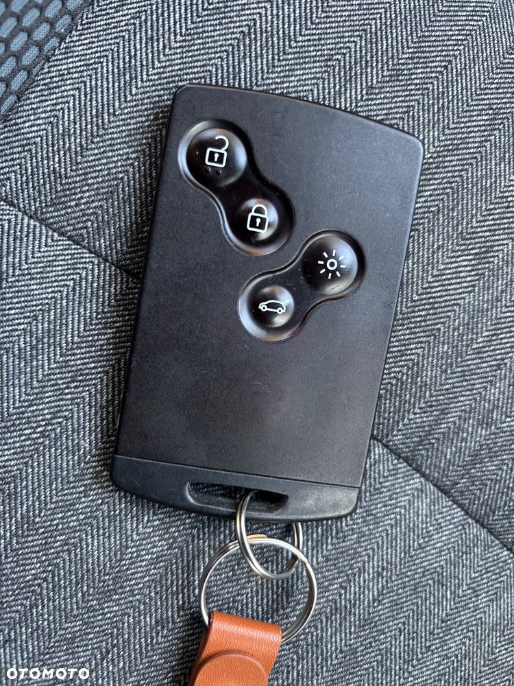 Renault Captur 1.2 Energy TCe XMOD - 23