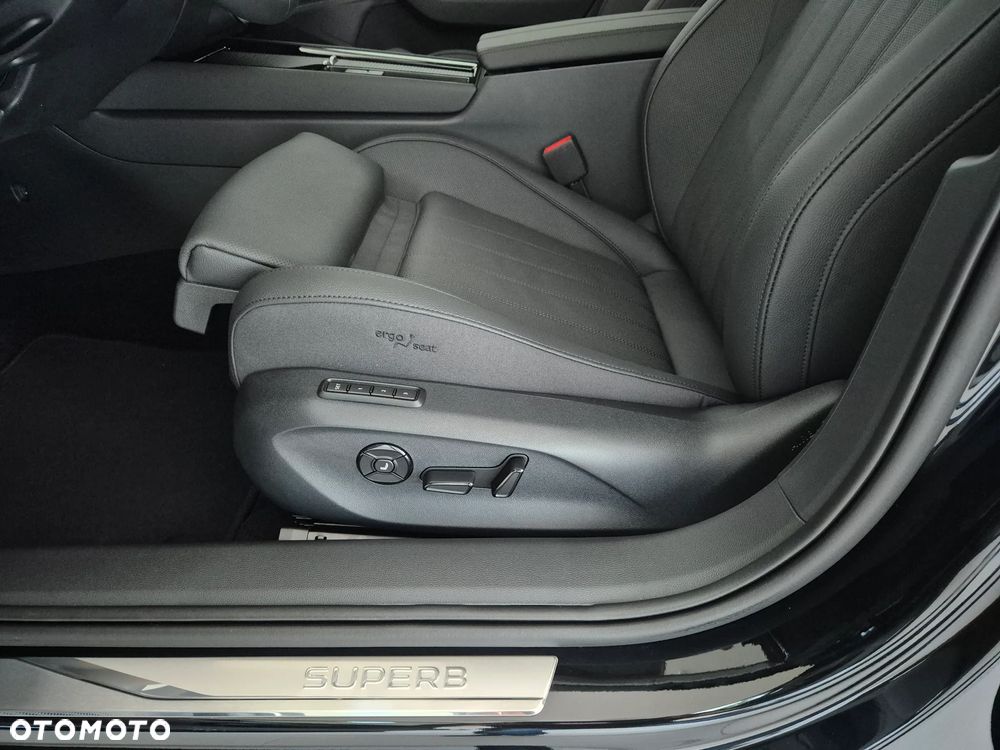 Skoda Superb 2.0 TDI SCR 4x4 L&K DSG - 22