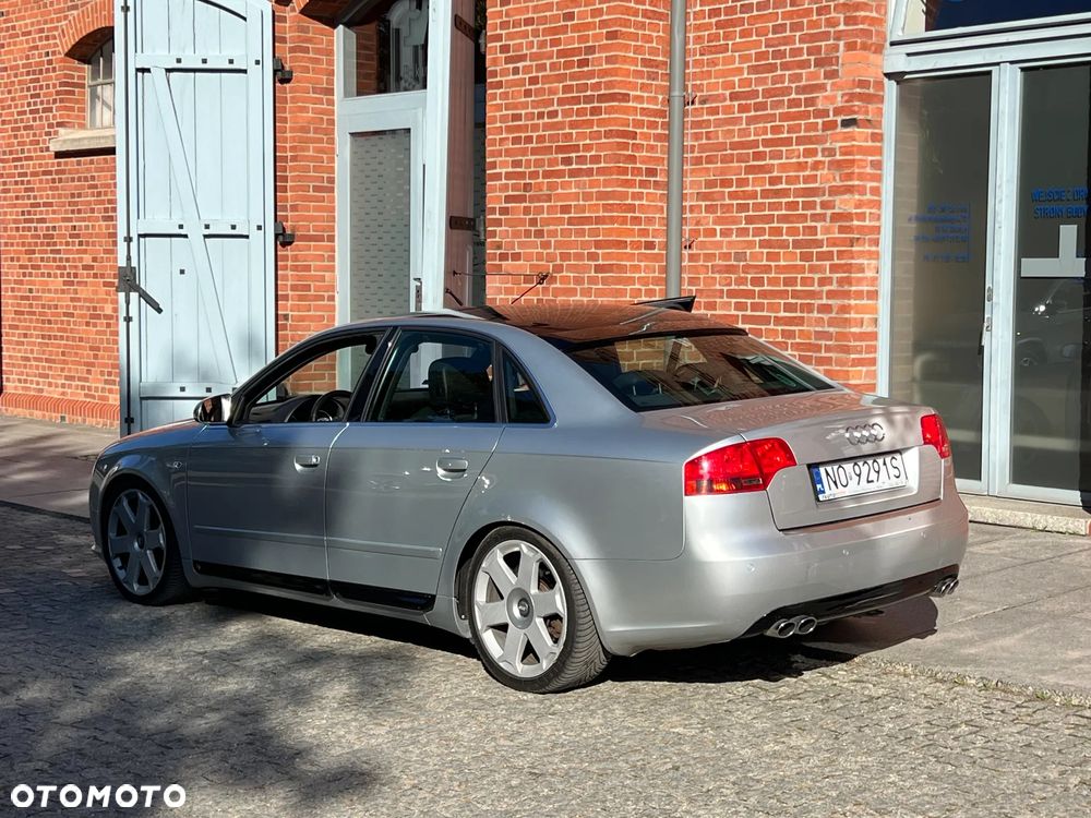 Audi S4 Limousine 4.2 Quattro Tiptr - 2