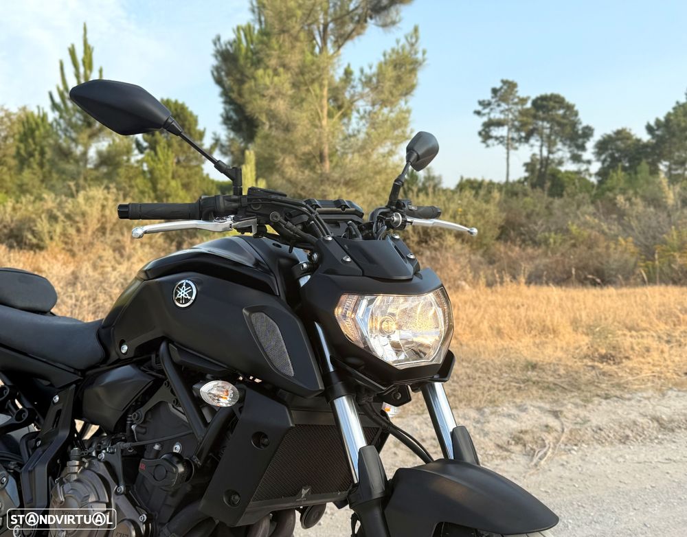 Yamaha MT-07 35kw deslimitada + Extras - 13
