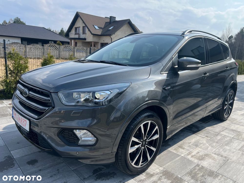 Ford Kuga 2.0 TDCi 2x4 ST-Line - 6