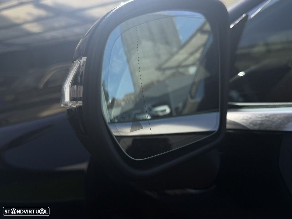 Mercedes-Benz C 180 9G-TRONIC AMG Line - 22