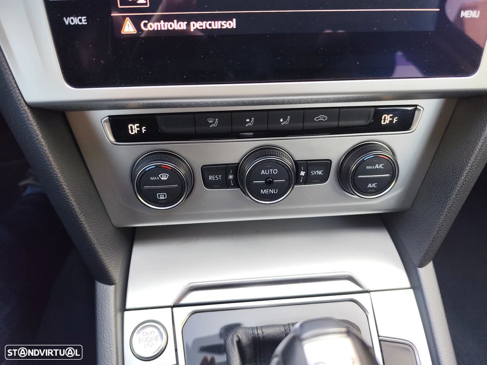 VW Passat Variant 2.0 TDI Confortline DSG - 25