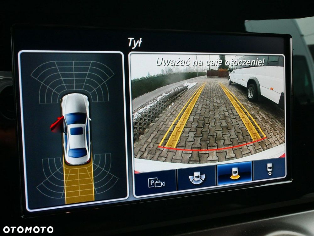 Mercedes-Benz Klasa E 220 d 9G-TRONIC - 19