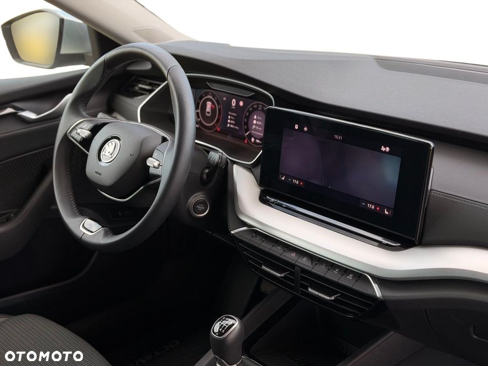 Skoda Octavia 1.5 TSI Selection - 15