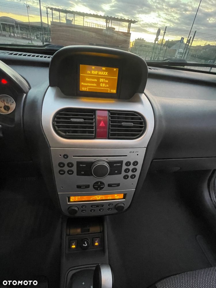 Opel Corsa 1.2 16V Cosmo EasyTronic - 17