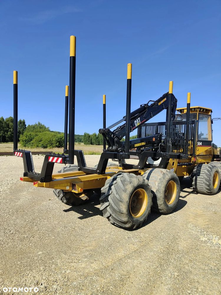 Caterpillar Forwarder - 3