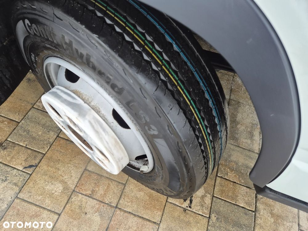 Mitsubishi CANTER 7C15 DMC 7499KG KONTENER CHŁODNIA 5.20 DŁ 177.000KM SPROWADZONY - 4