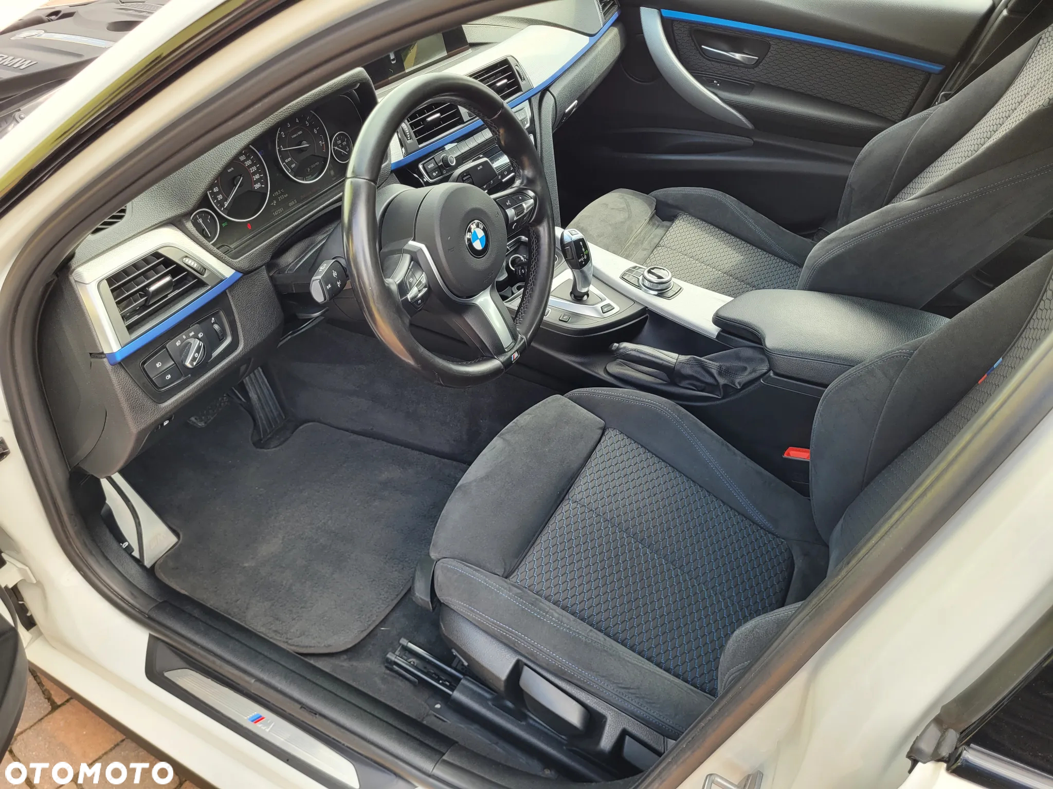 BMW Seria 3 330e iPerformance M Sport - 17