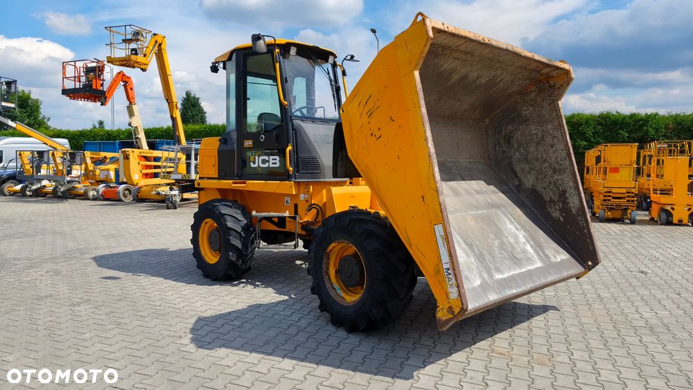 JCB 6 FT - 18