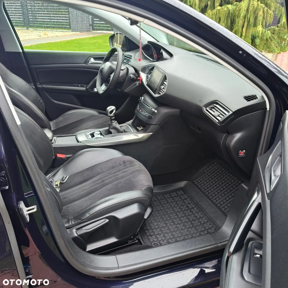 Peugeot 308 2.0 Blue HDi Allure S&S - 13