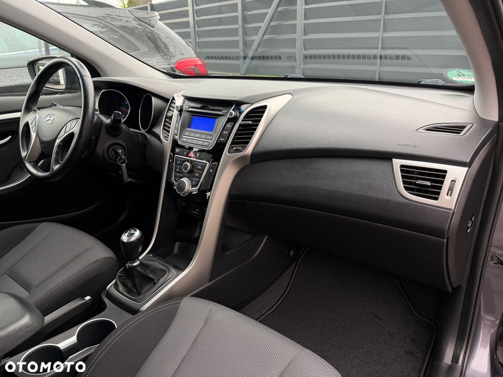Hyundai i30 1.6 CRDi Premium - 21