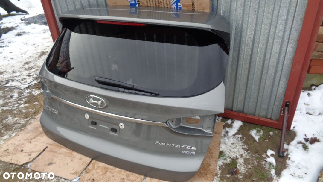 KLAPA BAGAŻNIKA TYŁ KAMERA HYUNDAI SANTA FE IV W2P  18- - 9