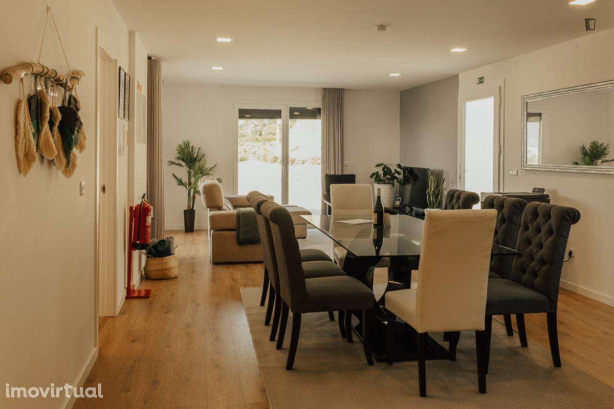 Casa com 3 quartos - localizado em Aveiro - Grande imagem: 2/57