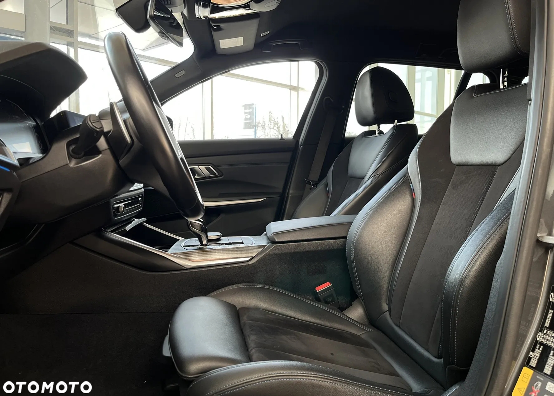 BMW Seria 3 330e M Sport sport - 19