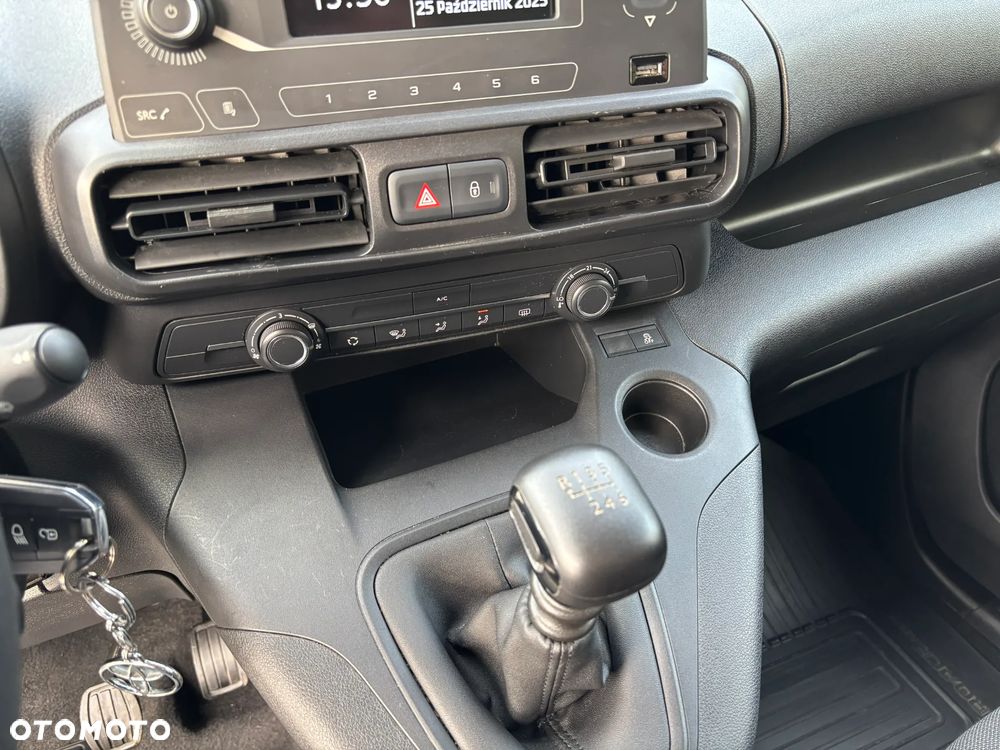 Toyota Proace City Verso 1.5 D-4D Business - 19