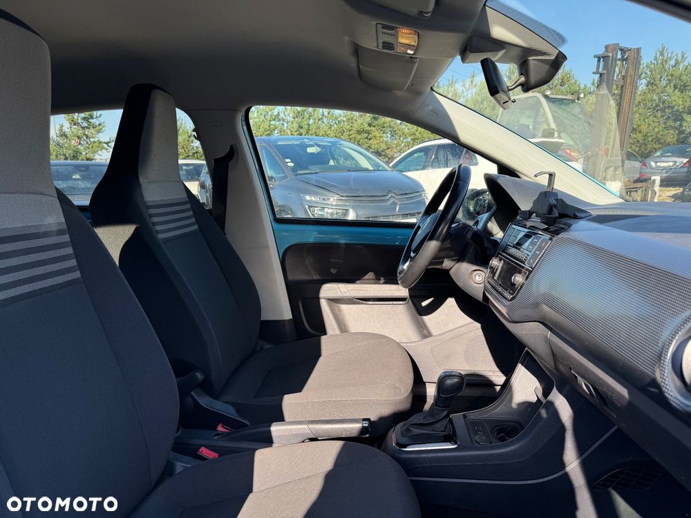 Volkswagen up! e-up - 6
