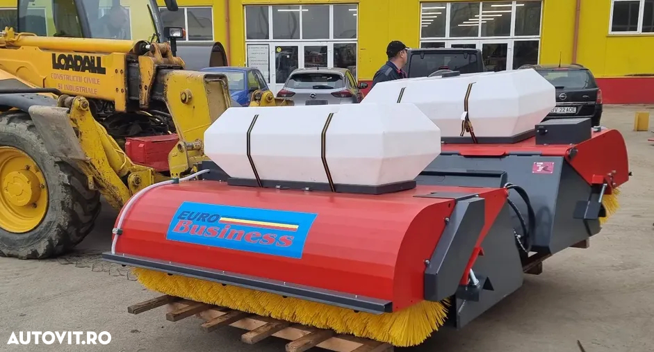 Perie stradala/asfalt mini incarcator BOBCAT KOMATSU CAT - 2