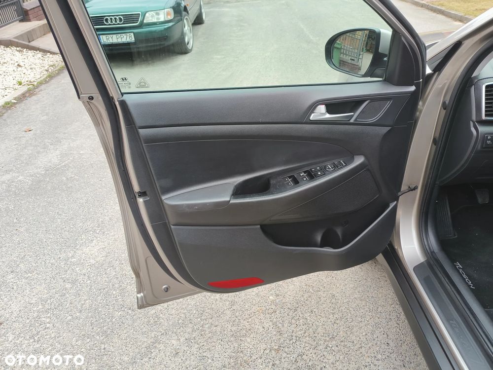Hyundai Tucson blue 1.6 CRDi 2WD Select - 11