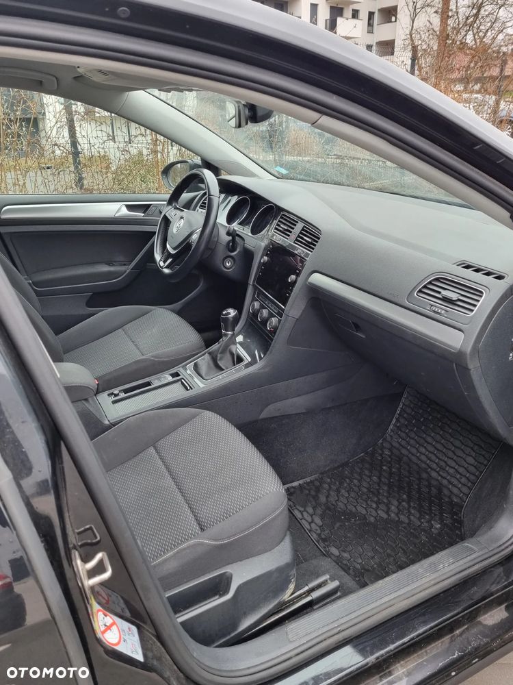 Volkswagen Golf 1.0 TSI Trendline - 10