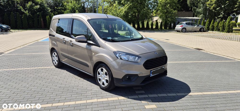 Ford Courier - 1