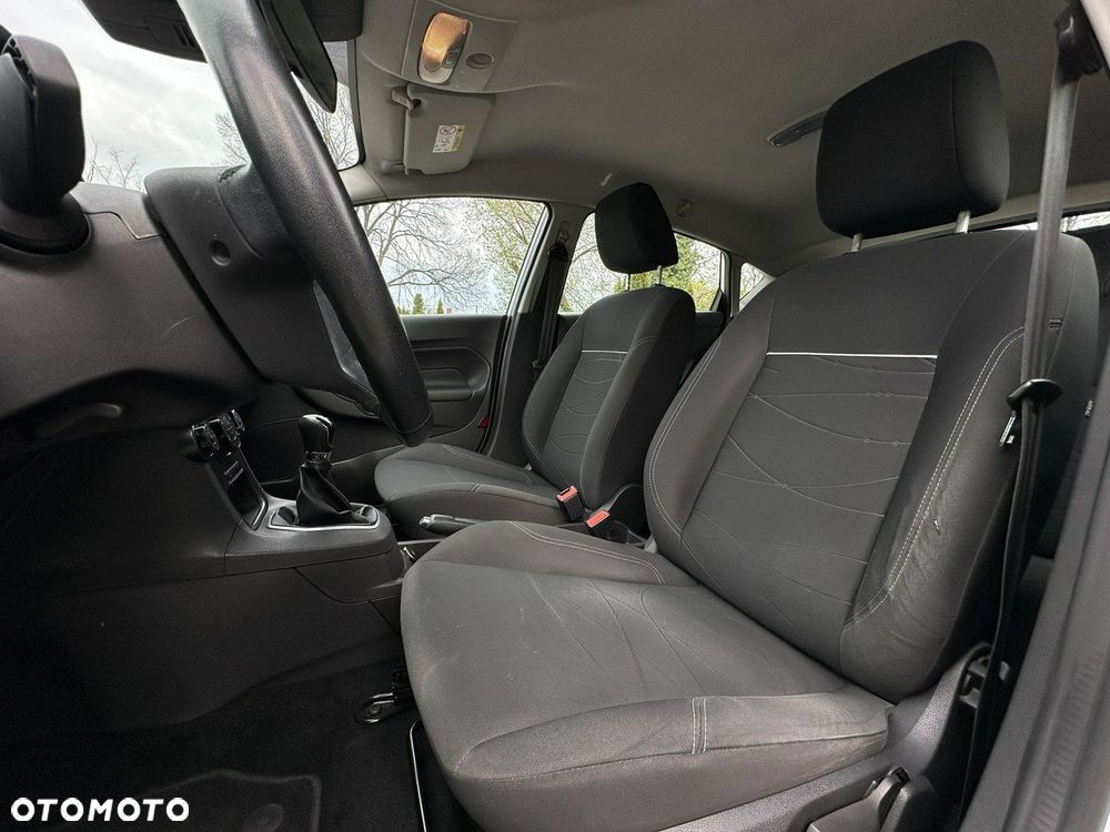 Ford Fiesta - 8