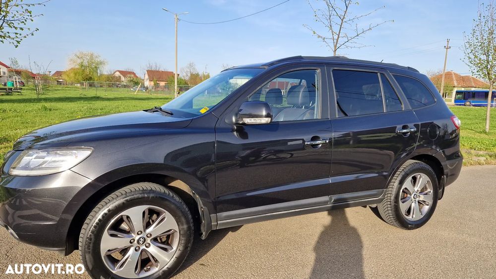 Hyundai Santa Fe - 4