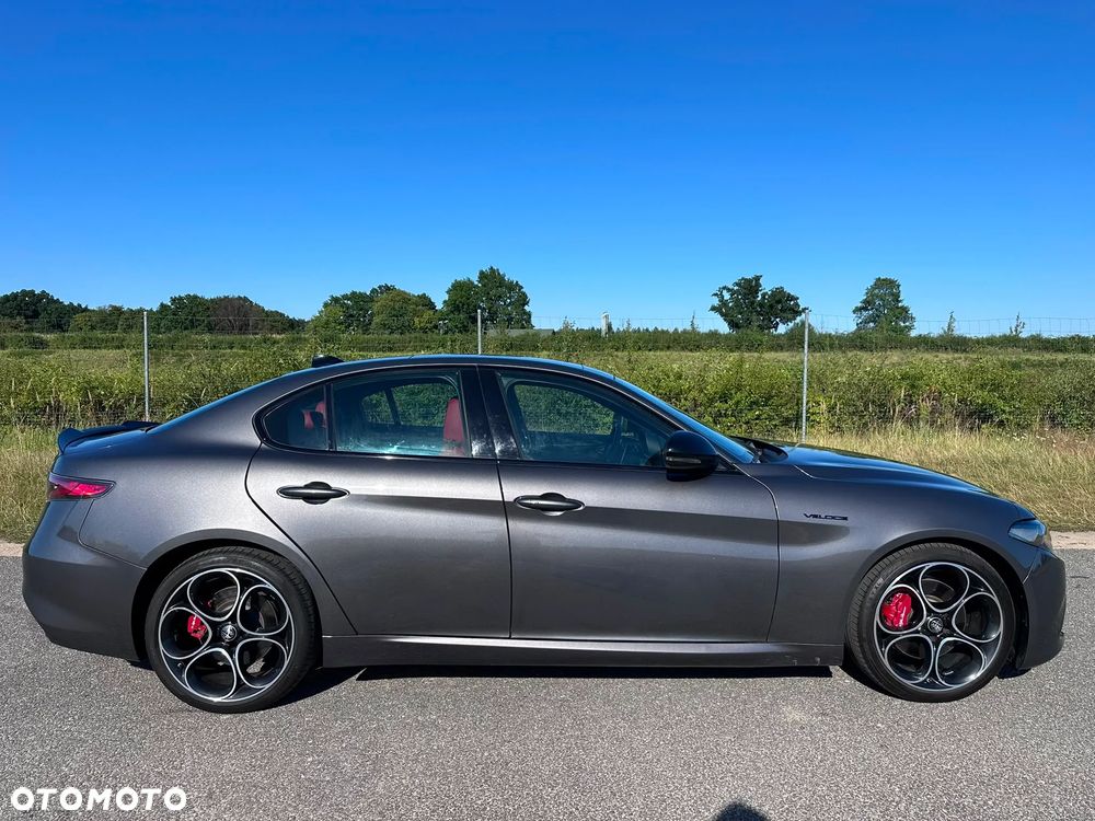Alfa Romeo Giulia 2.0 Turbo 16V AT8 Veloce - 10