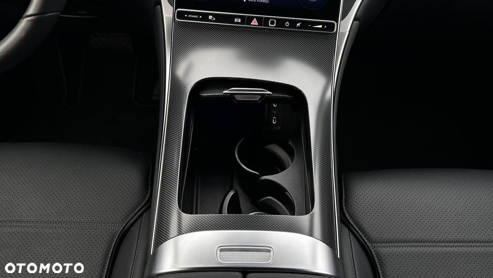 Mercedes-Benz GLC - 22