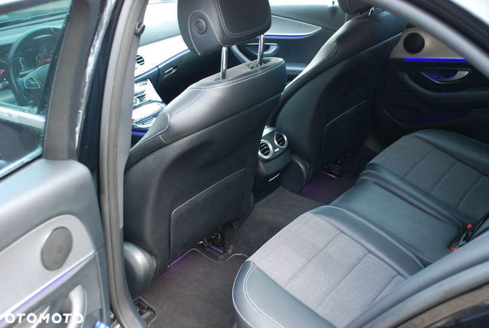 Mercedes-Benz Klasa E 220 d 9G-TRONIC Avantgarde - 21