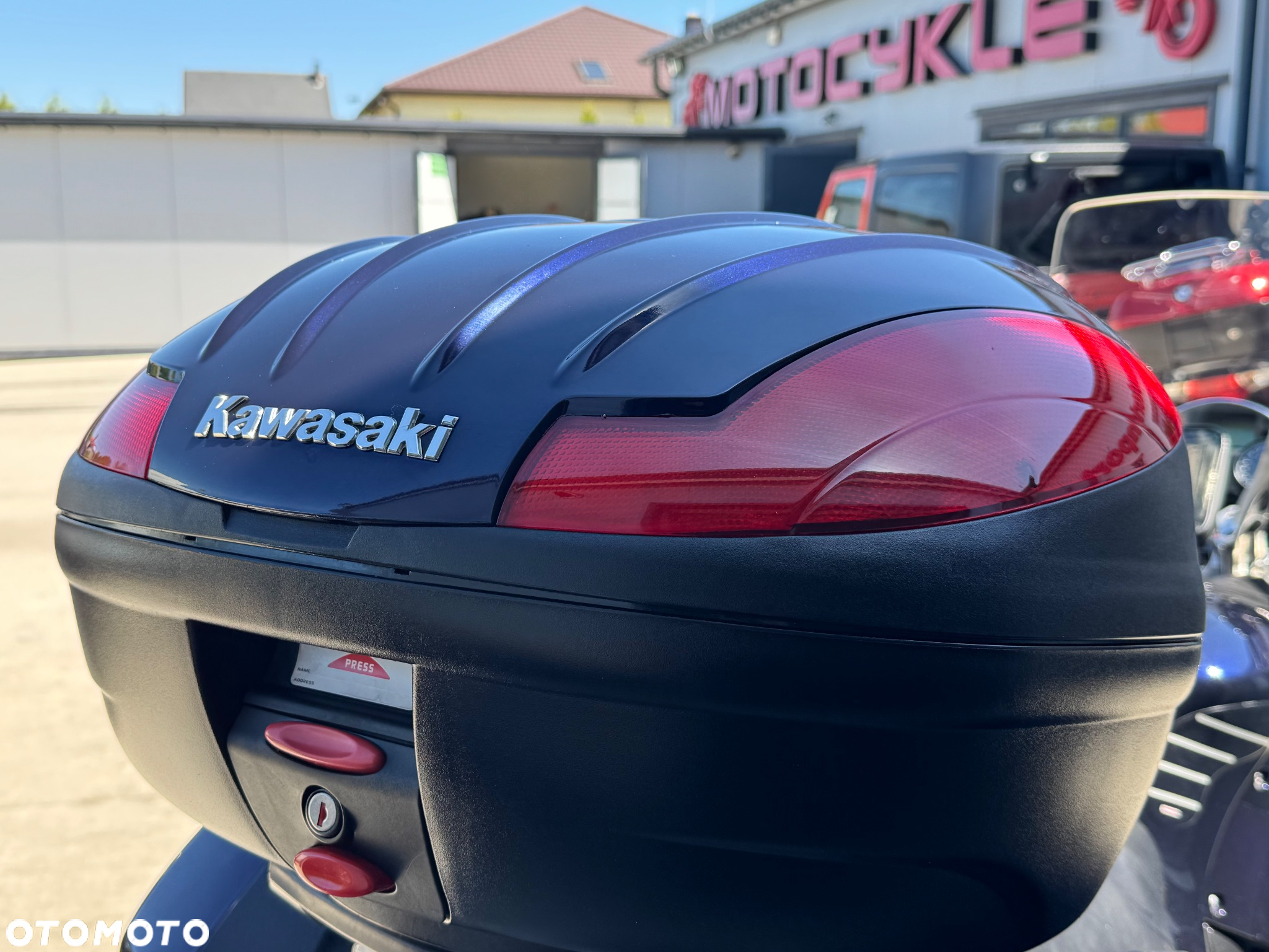 Kawasaki GTR - 29