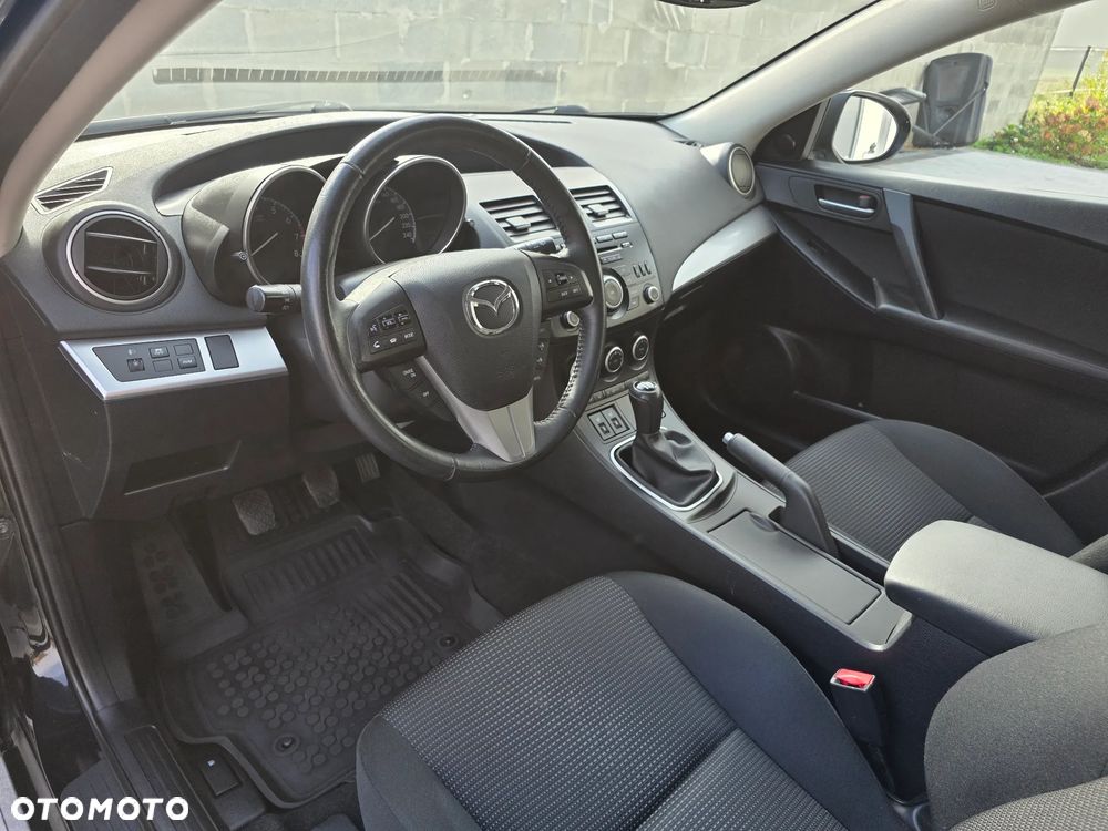 Mazda 3 - 19