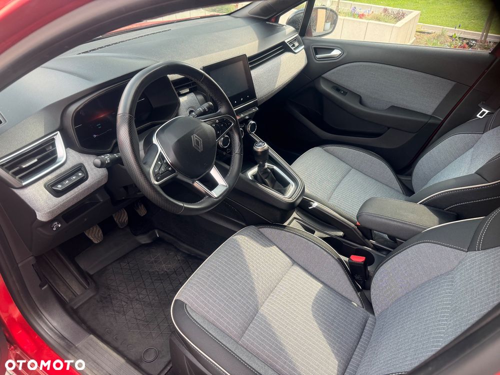 Renault Clio 1.0 TCe Techno - 7