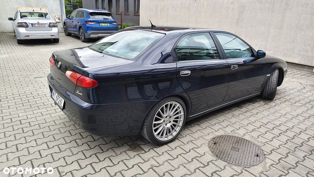 Alfa Romeo 166 - 8