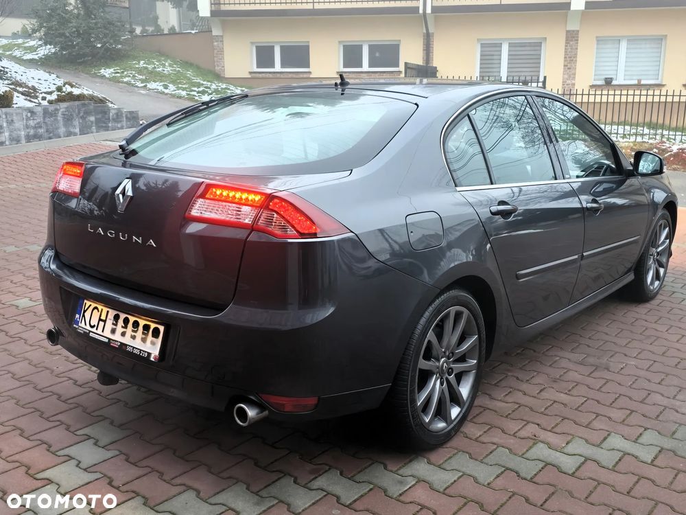 Renault Laguna 2.0 dCi FAP Initiale - 7