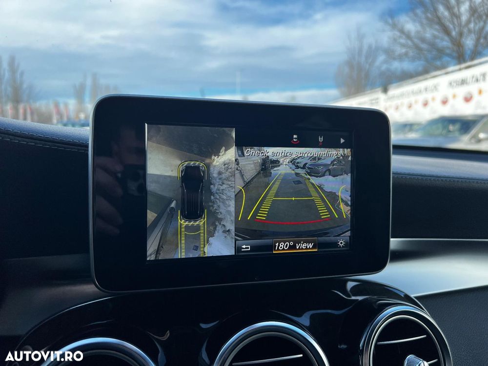 Mercedes-Benz GLC - 21