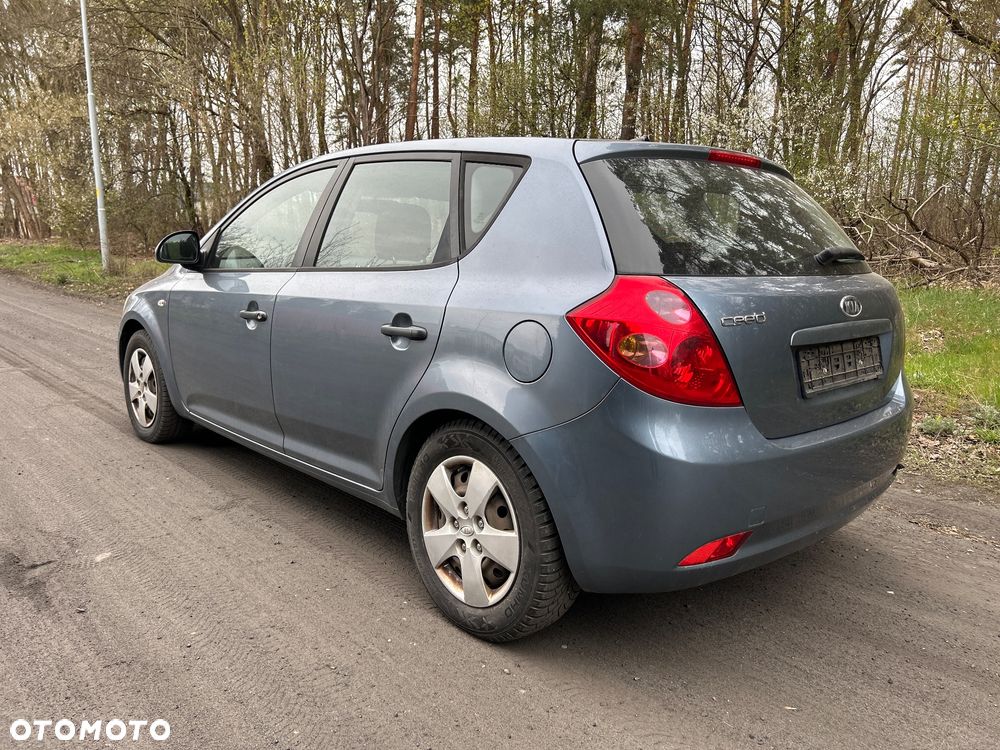 Kia Ceed 1.4 Comfort - 5