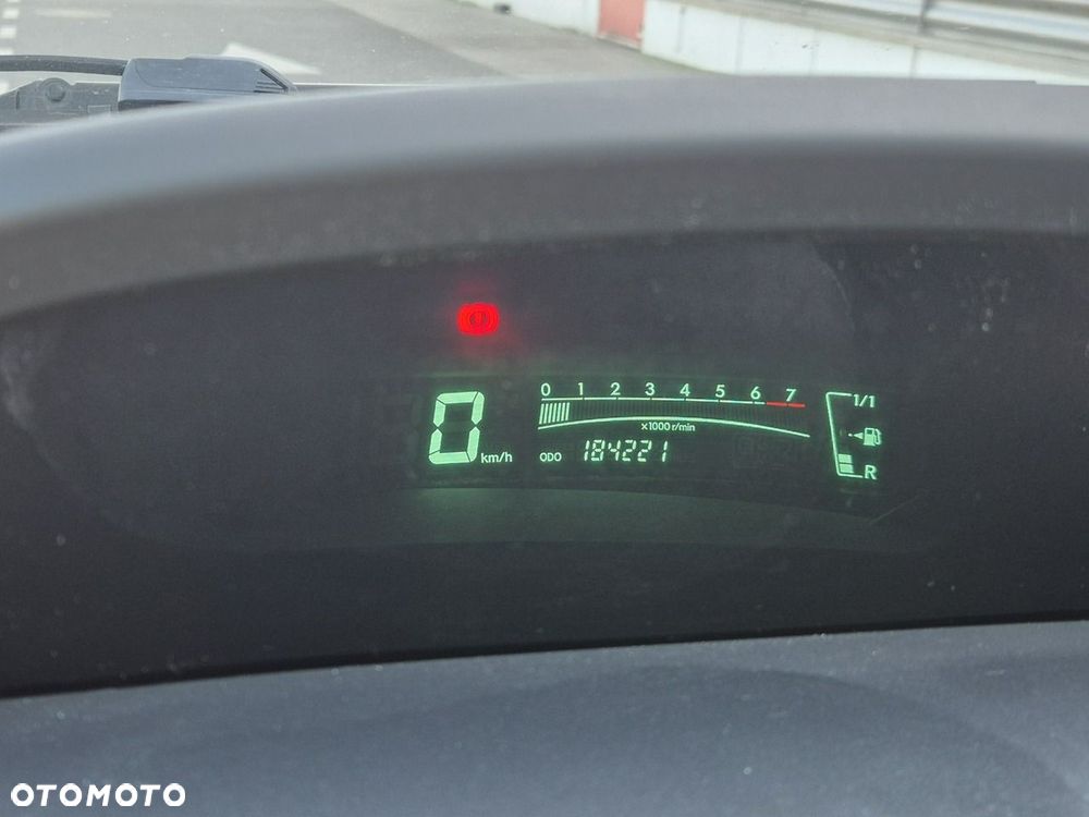 Toyota Yaris - 28