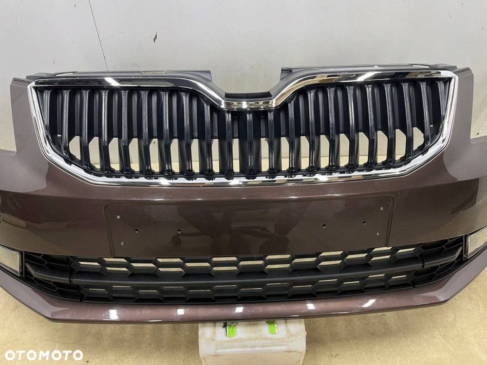 Zderzak przedni Skoda Octavia 3 III 12-16r. Przedlift przód 5E0807221 - 3