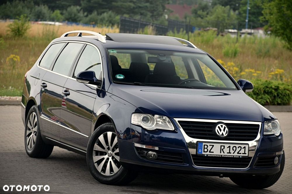 Volkswagen Passat - 2