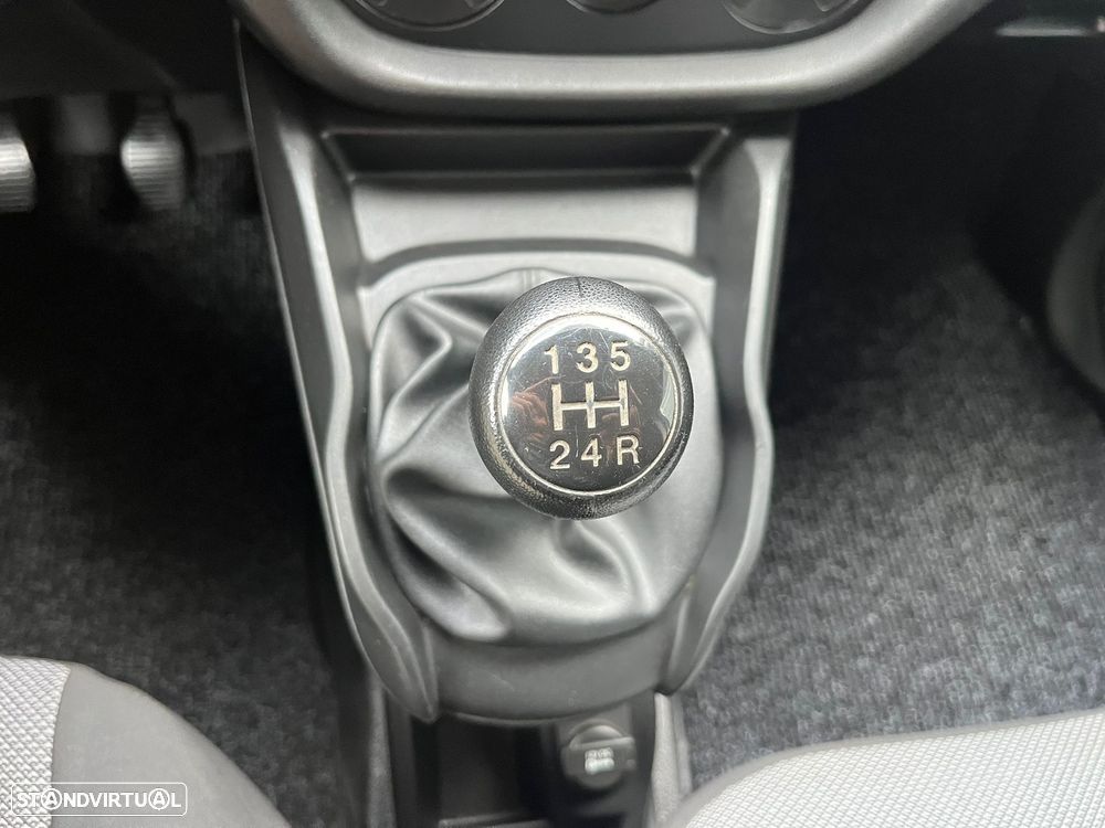 Fiat Doblo 1.3 Multiject 3 LUGARES - 16