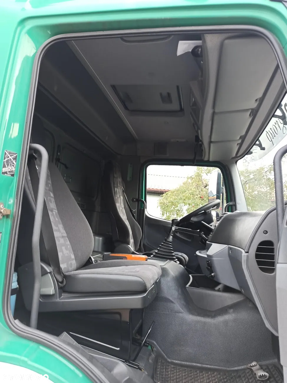 Mercedes-Benz Axor * Atego * izoterma*kontener * napojówka*przewierty sterowane *chłodnia *kurier - 9