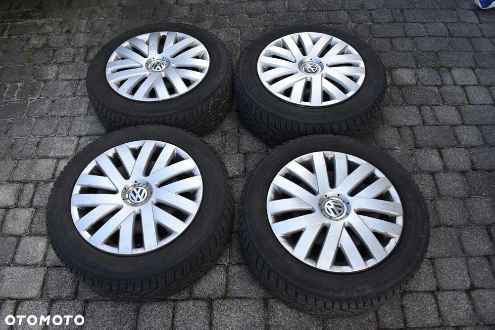 Volkswagen Golf - 35